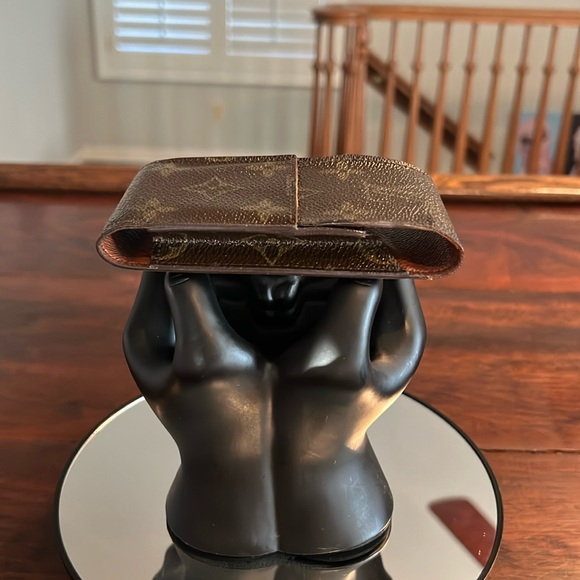 LOUIS VUITTON Vintage Monogram Cigarette Case - Picture 4 of 12